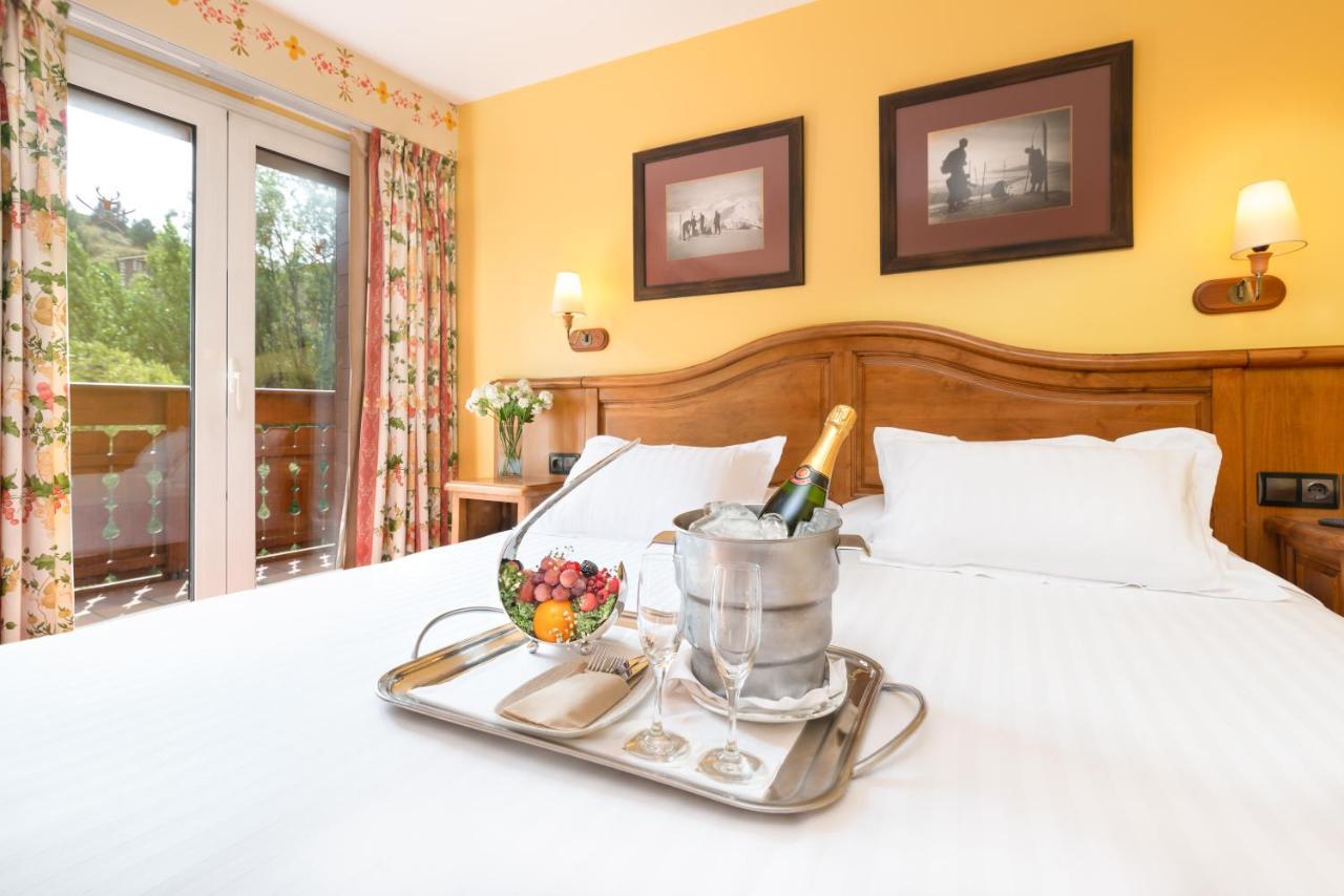 Ski Plaza Hotel & Wellness Canillo Eksteriør billede