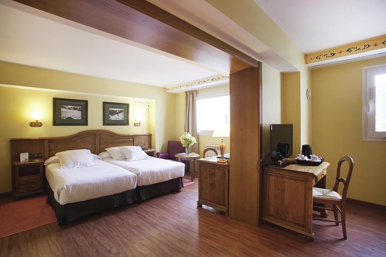 Ski Plaza Hotel & Wellness Canillo Eksteriør billede